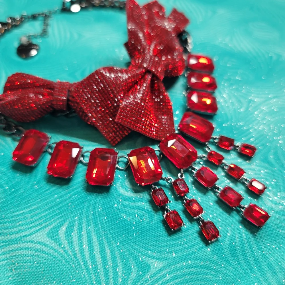 Betsey Johnson Valentine's Day Bows Holiday Jewel Ruby Red Necklace Jewelry❤️ - Picture 3 of 17